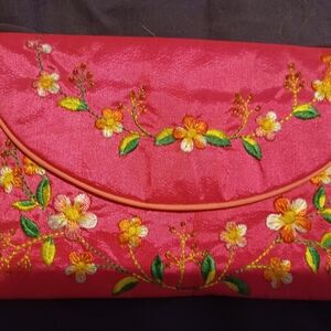 Chinese pink silk embroidered clutch